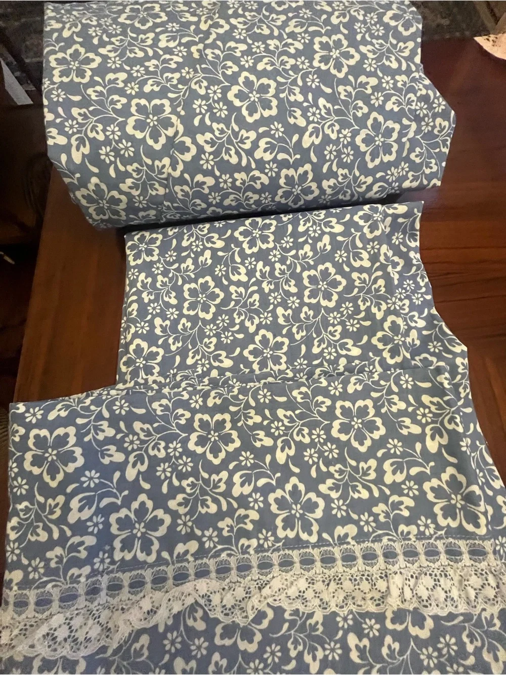 Blue and White Utica Floral Full size Sheet set